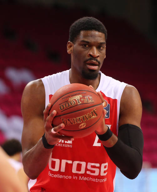 代的选手以 代的选手以