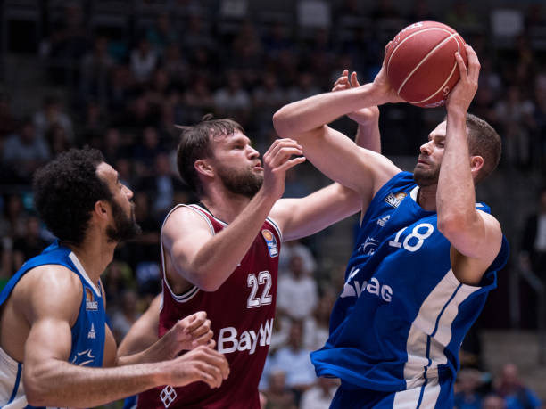 这个激烈竞 这个激烈竞