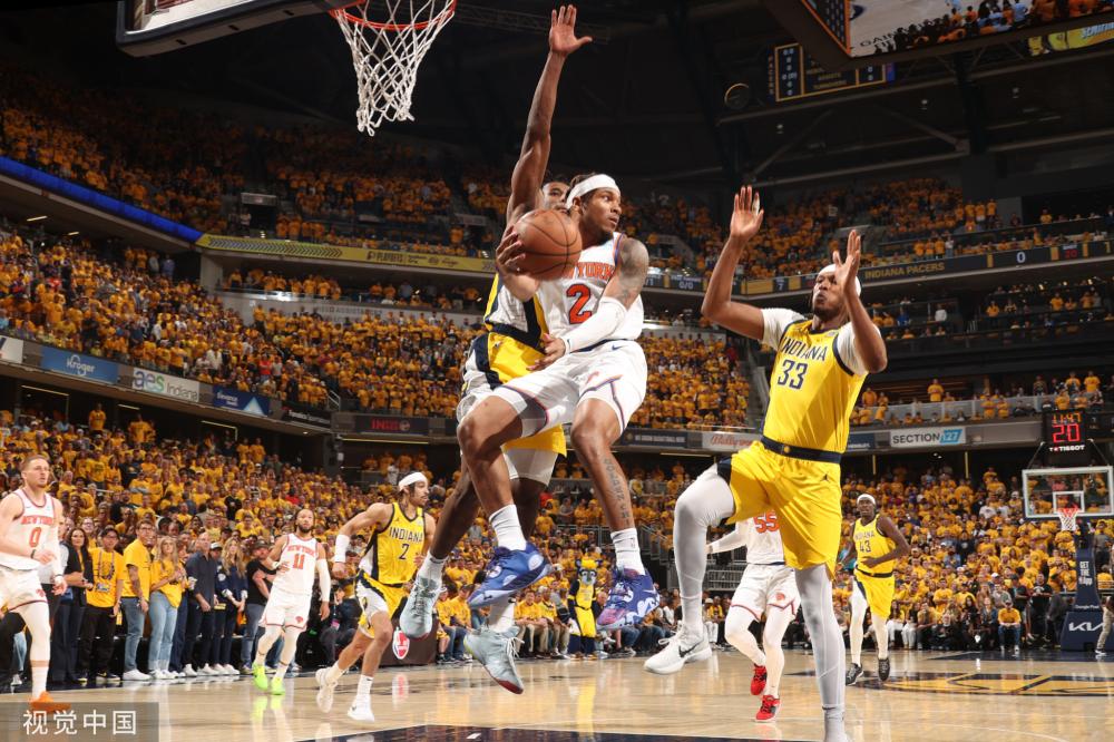 间的财政紧 间的财政紧